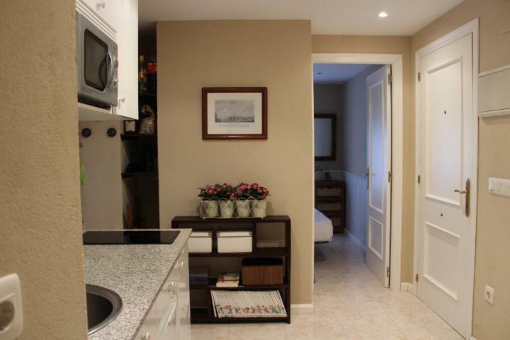 Apartment Calle Olavarrieta 16 Bajo *
